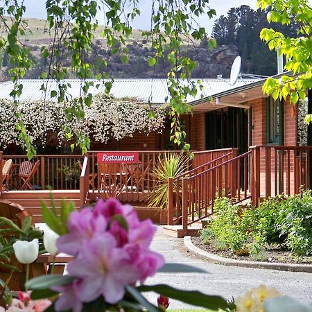 Lake Roxburgh Lodge Exterior photo